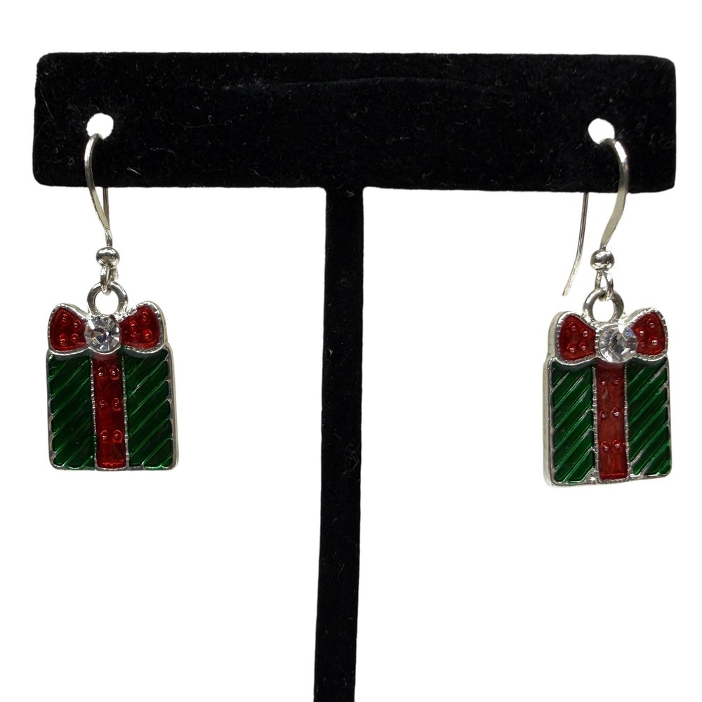 Christmas Gift Box Dangle Earrings Red Green Enamel Silver Tone Holiday Fashion